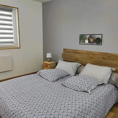 בית נופש Holiday Home Near Lake And Leisure In Clos Du Bannet, Cleaning Included