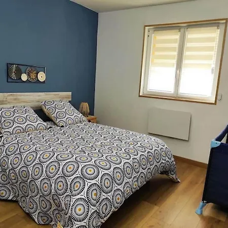בית נופש Holiday Home Near Lake And Leisure In Clos Du Bannet, Cleaning Included *