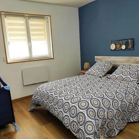 בית נופש Holiday Home Near Lake And Leisure In Clos Du Bannet, Cleaning Included Givonne